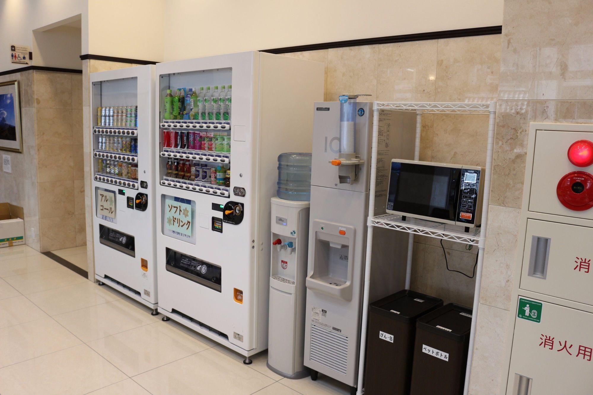 Toyoko Inn Tokyo Eki Yaesu Kita Guchi Εξωτερικό φωτογραφία