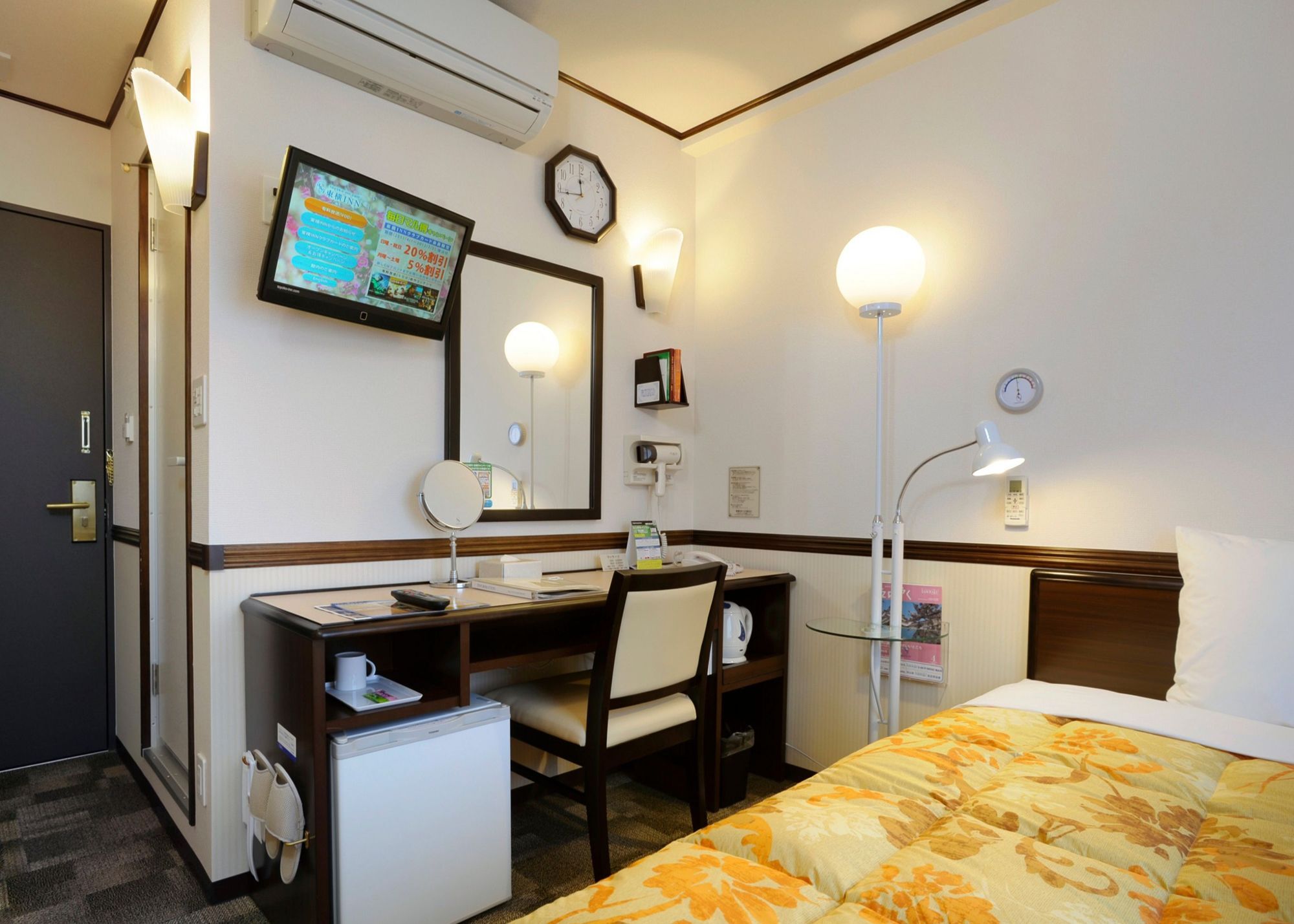 Toyoko Inn Tokyo Eki Yaesu Kita Guchi Εξωτερικό φωτογραφία
